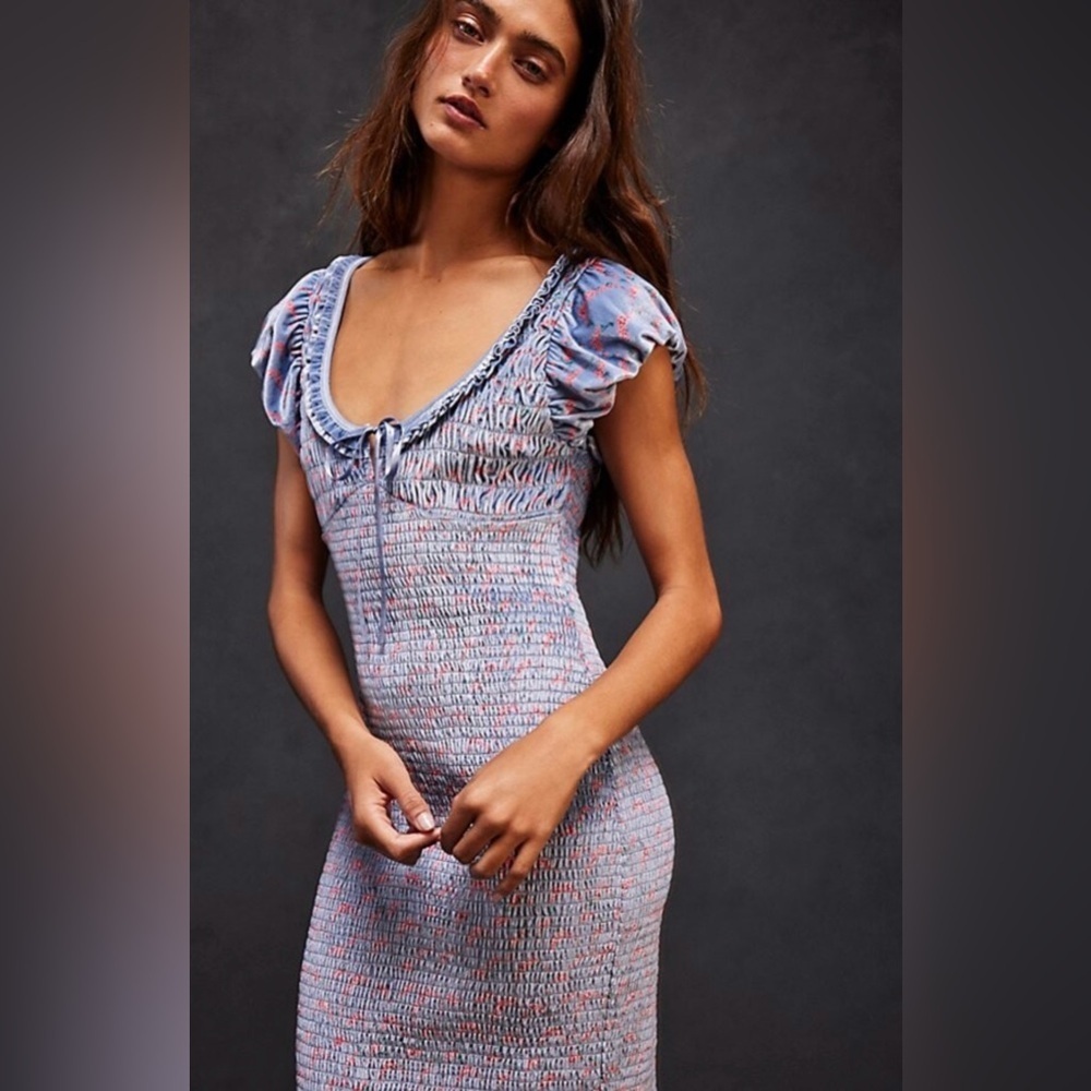NWT Mckenna Velvet Midi Dress